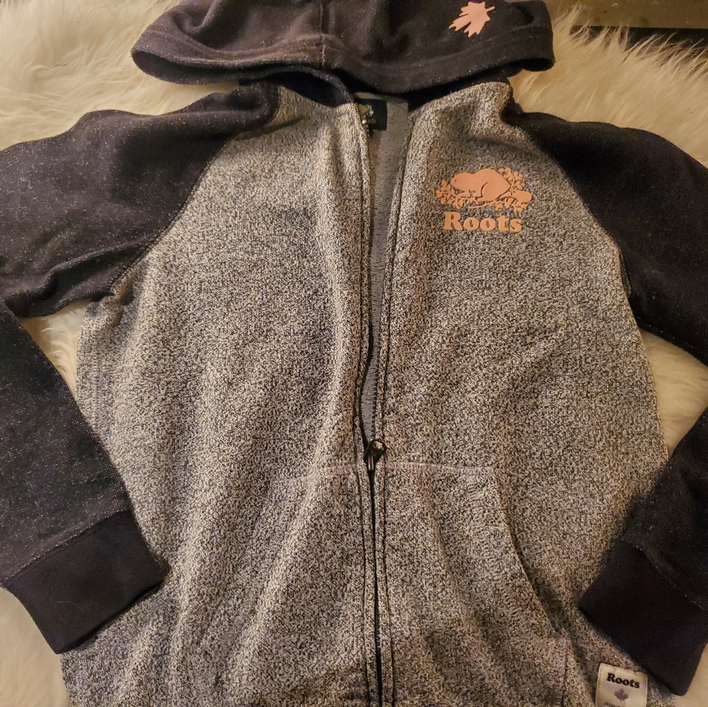 Roots zip up hoodie